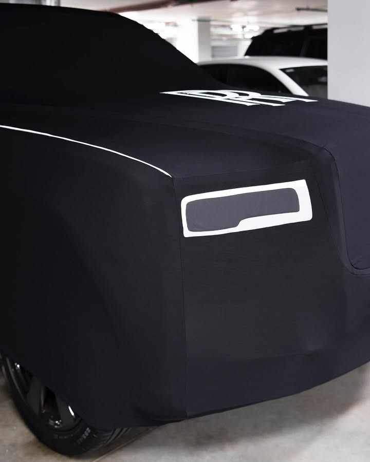 Housse imprimée Rolls Royce Cullinan Noir