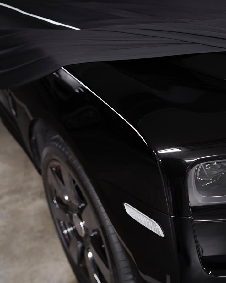 Housse imprimée Rolls Royce Cullinan Noir