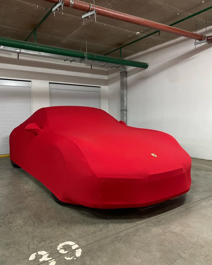 Housse Porsche 911 Carrera 4 GTS