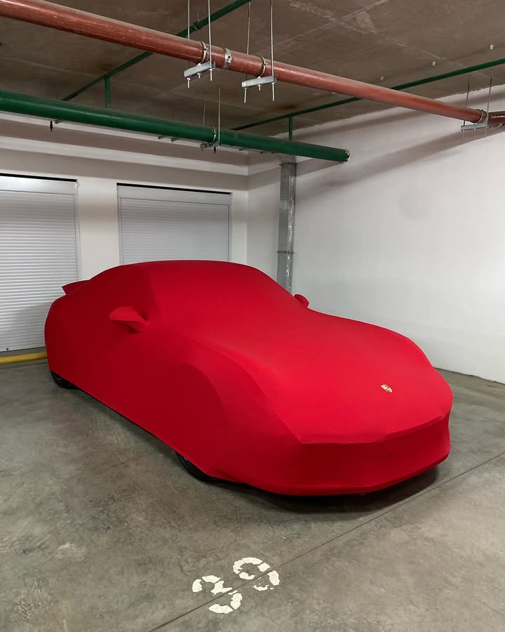 Housse Porsche 911 Carrera 4 GTS