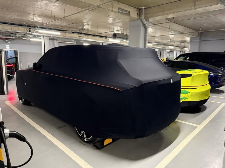 Housse imprimée Rolls-Royce Cullinan Série 2