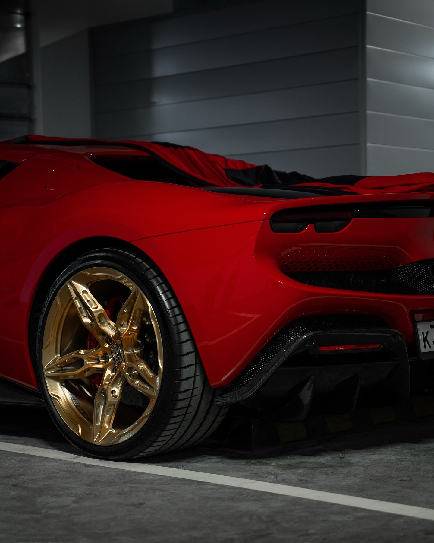 Housse imprimée Ferrari 296 GTB Rouge